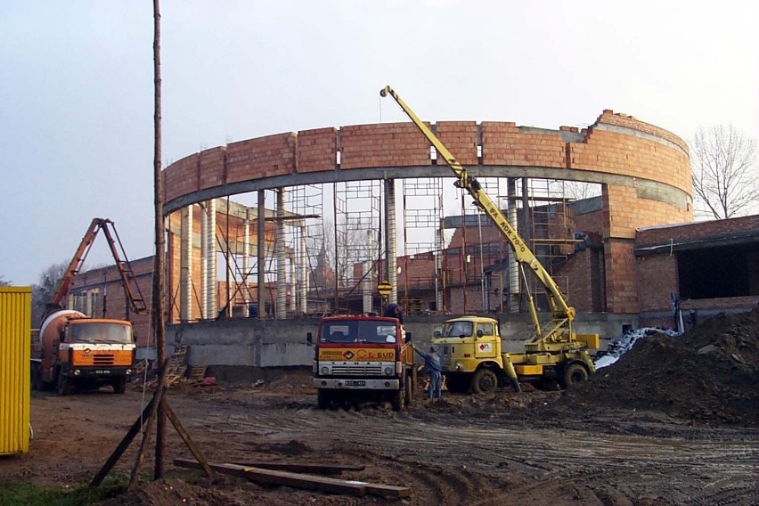 Budowa rotundy szczecineckiego basenu