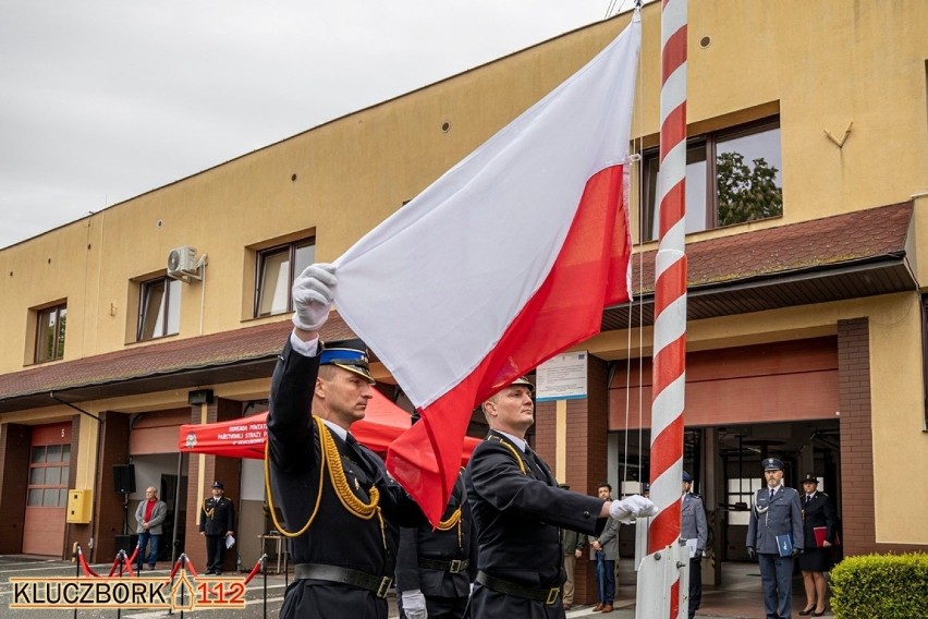 Dzień Strażaka w Kluczborku. Strażacy otrzymali trzt nowe wozy [DUŻO ZDJĘĆ]