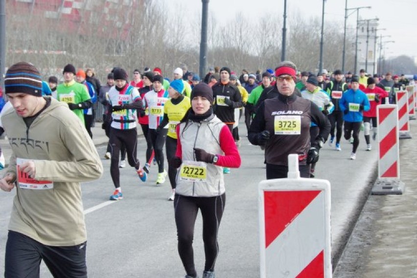 8 PÓŁMARATON WARSZAWSKI 2013 ZDJĘCIA UCZESTNIKÓW