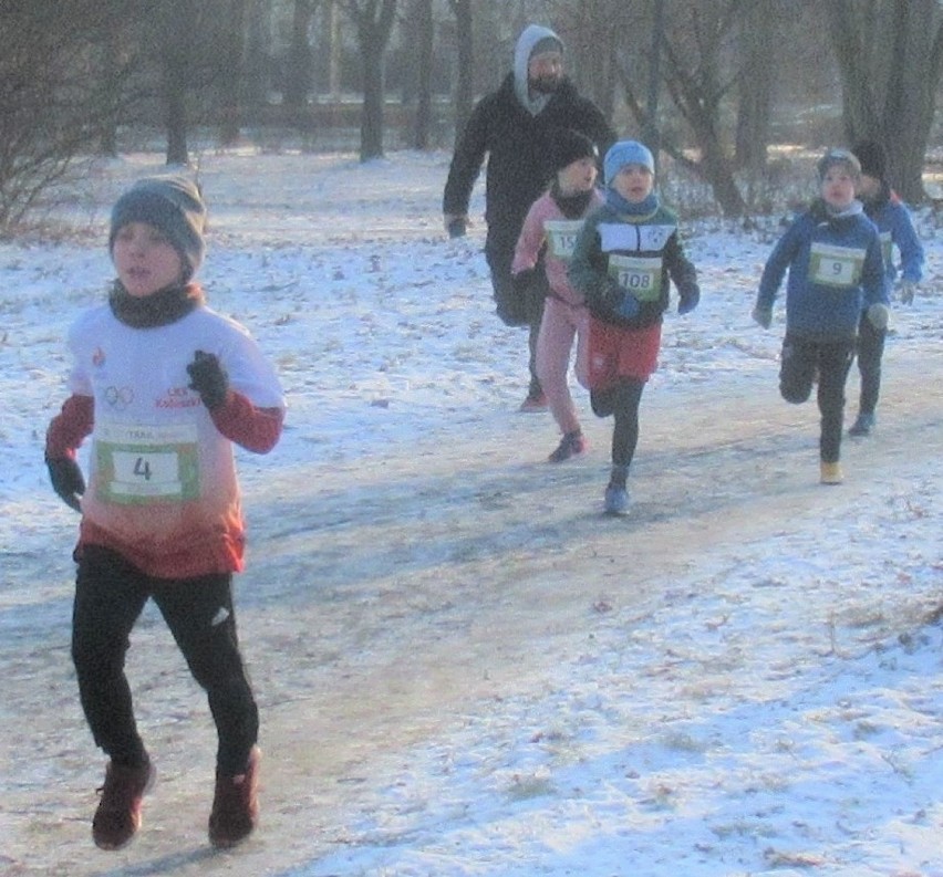 Dobre starty zawodników LKS Koluszki w biegach przełajowych City Trail w Łodzi