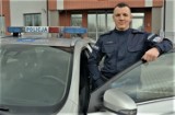 Oświęcim. Policjant uratował życie kobiety, która chciała skoczyć z mostu