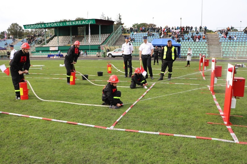 Na stadionie w Zawierciu rywalizowały w zawodach...