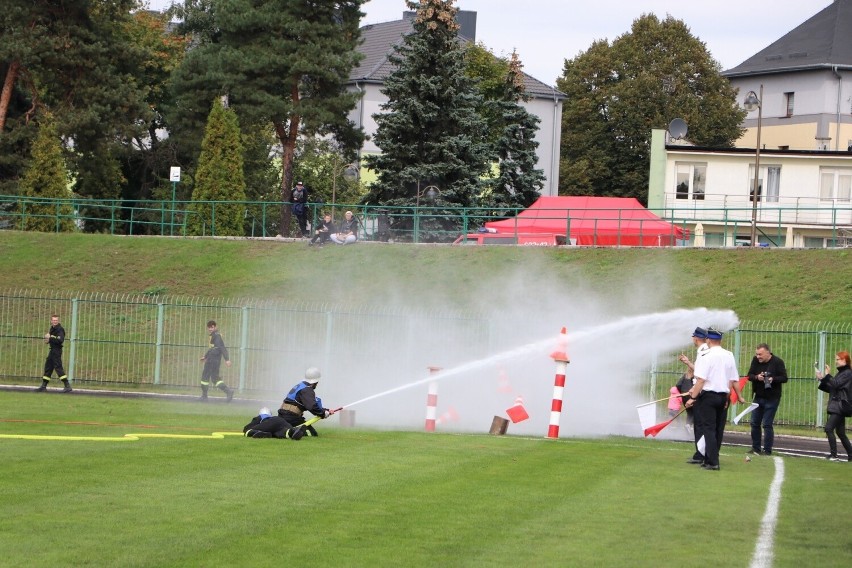 Na stadionie w Zawierciu rywalizowały w zawodach...