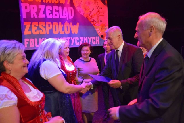 Powiatowy Przegląd Zespołów Folklorystycznych w Kłomnicach