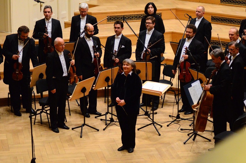 Orkiestra Amadeus i niesłyszący - wyjątkowy koncert w Auli UAM  w Poznaniu [ZDJĘCIA]