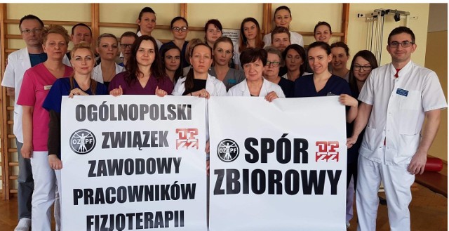 Spór zbiorowy fizjoterapeutów z dyrekcją szpitala wojewódzkiego w Łomży trwa od początku marca br.