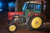 Złodziej ukradł traktor bez akumulatora. Jak mu się to udało? Zatrzymał go przebywający poza służbą policjant