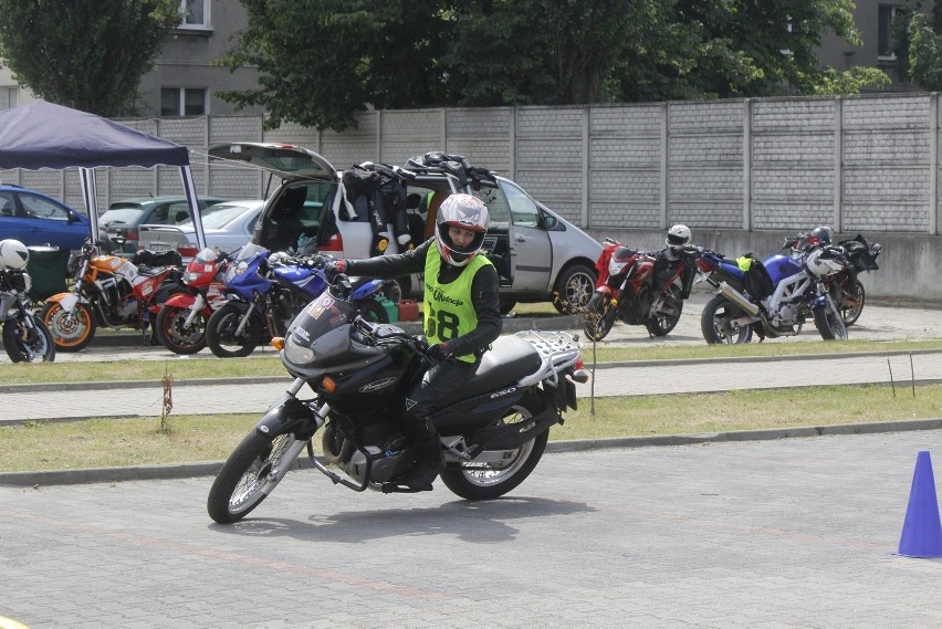 Gymkhana 2014 w Łodzi. Zawody motocyklowe na PŁ [ZDJĘCIA]