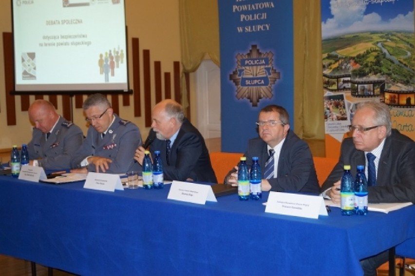 Debata powiatowa 2015 w Słupcy