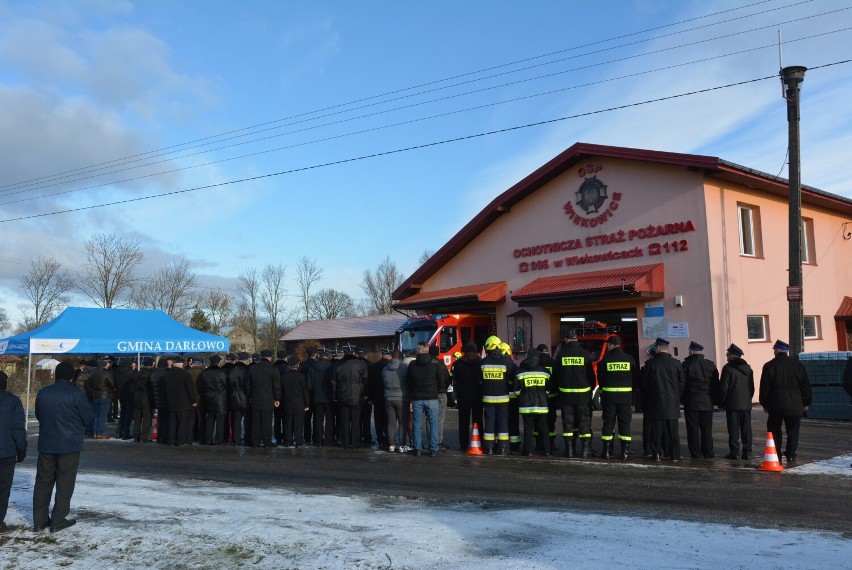 OSP Wiekowice z nowym wozem strażackim [zdjęcia] 