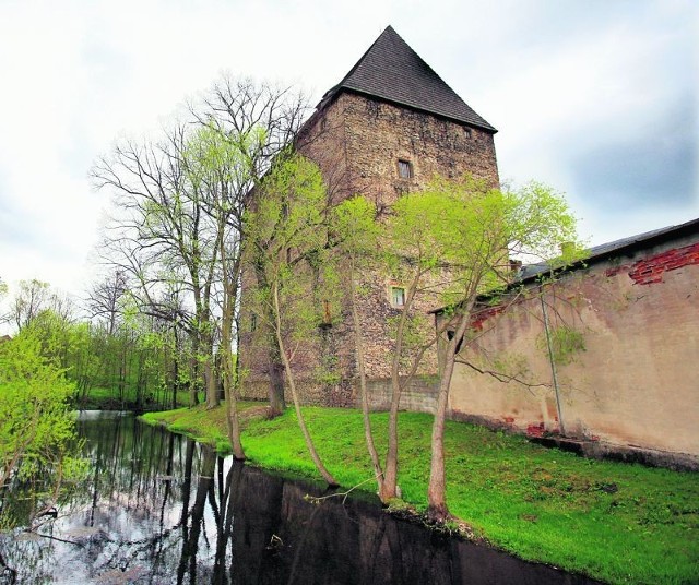 Wieża Książęca jest główną atrakcja niewielkiego Siędlęcina. Mieszkali w niej rycerze