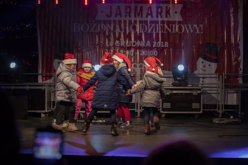 Jarmark Bożonarodzeniowy odbył się w Lwówku [ZDJĘCIA] 