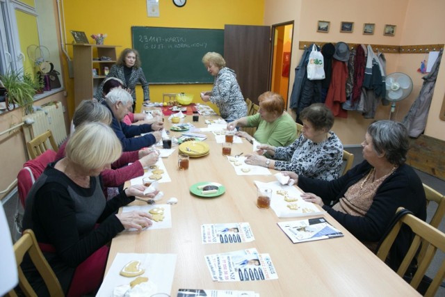 Seniorzy są coraz bardziej świadomi i nie pozwalają się okraść