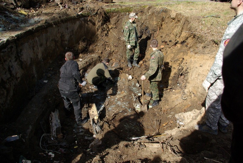 Piła: pasjonaci z Pilskiego Muzeum Wojskowego odnaleźli szczątki samolotu Lim