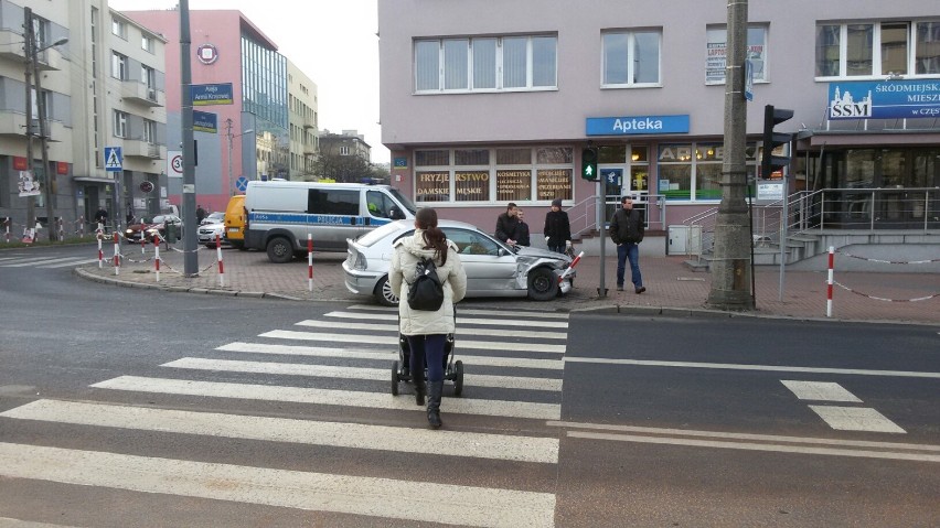 Kraksa na Kościuszki. Zablokowana ulica