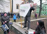 Pomnik smoleński w Świdnicy: będzie skrzydło