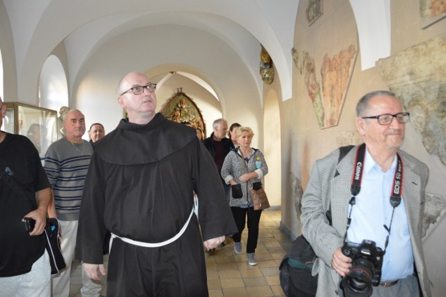 Jarmark franciszkański to okazja, żeby zobaczyć niektóre wnętrza klasztoru i kościół z przewodnikiem.