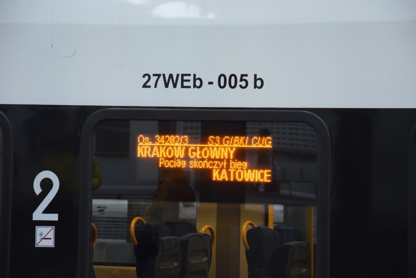 Koleje Śląskie uruchomiły połączenie Kraków - Katowice....