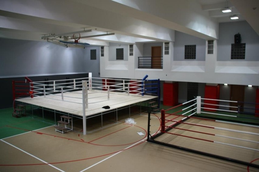 Klub bokserski Fenix w nowej sali treningowej na Torwarze [ZDJĘCIA]