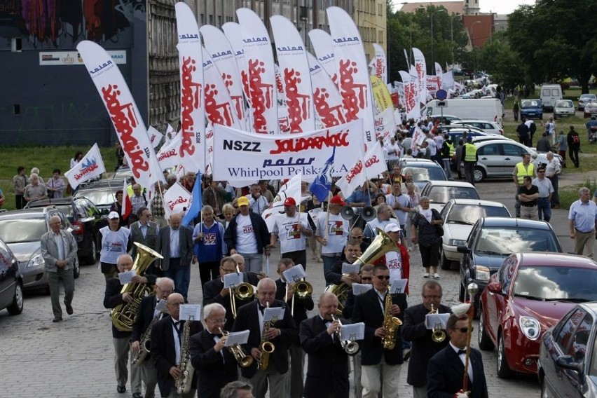 Związkowcy Solidarności manifestują we Wrocławiu