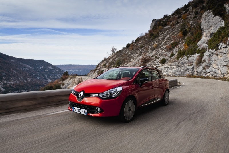 Nowe Renault Clio Grandtour - moc oszczędności, przyjemność prowadzenia