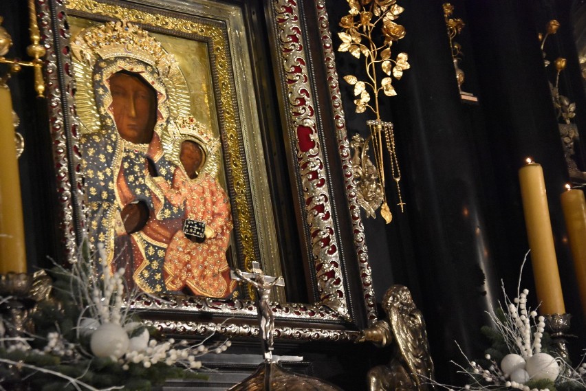 Konserwacje jasnogórskiej ikony,  Obrazu Matki Boskiej Częstochowskiej