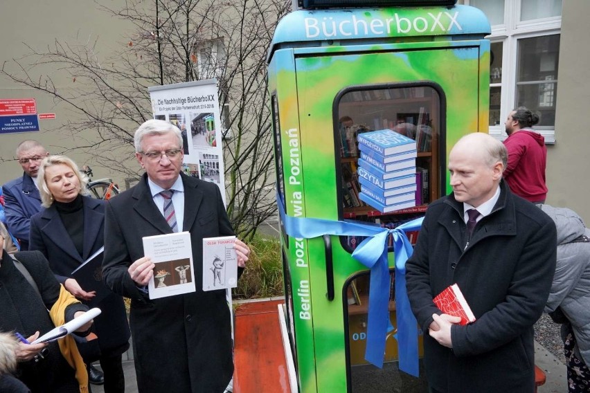 BiblioboXX – mobilną, polsko-niemiecką bibliotekę uliczną,...