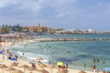 Obostrzenia COVID na świecie grudzień 2022. Tunezja zniosła wszystkie restrykcje dla turystów