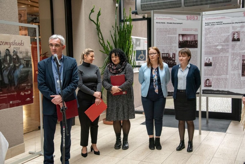 "Przemyślanki znane i nieznane" - wystawa w Muzeum Narodowym Ziemi Przemyskiej [ZDJĘCIA, WIDEO]