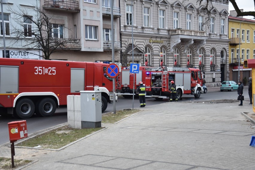 Pożar w kamienicy, w centrum Częstochowy ZDJĘCIA