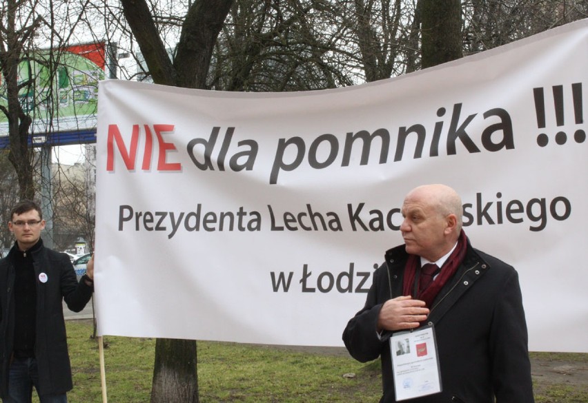 NIE dla pomnika Lecha Kaczyńskiego w Łodzi - protest na...