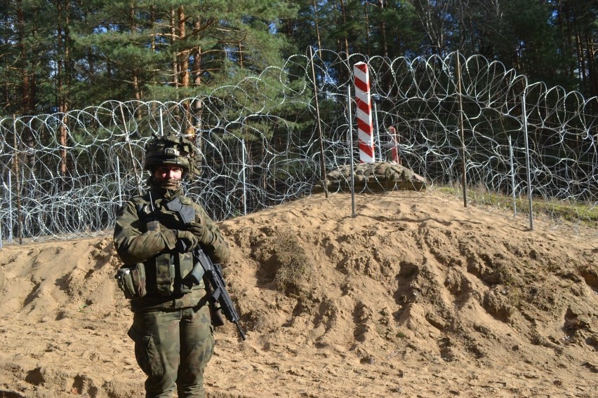 Lębork. Wojsko uruchomiło telefon wsparcia dla rodzin żołnierzy służących na granicy