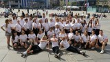 Pokaz taneczny studentów przed Teatrem Śląskim. Co za okazja? Katowice Europejskim Miastem Nauki, trwa projekt „50 Tygodni w Mieście Nauki”