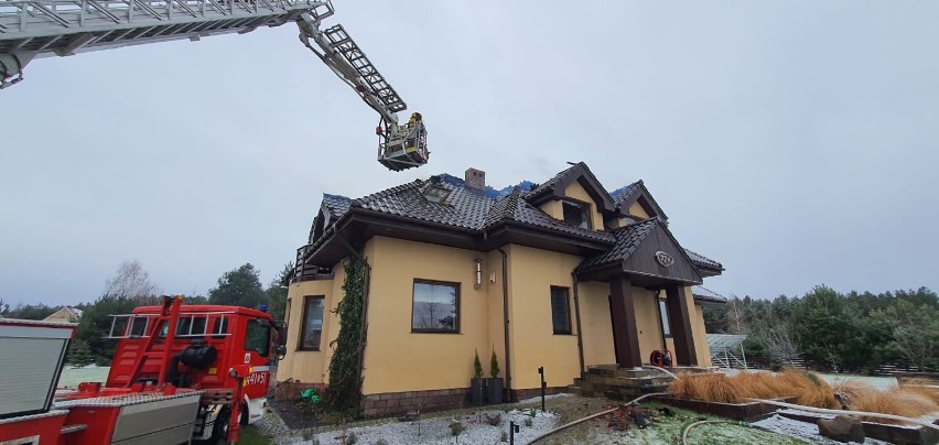 Pożar domu w Wałdowie Szlacheckim pod Grudziądzem. W budynek...