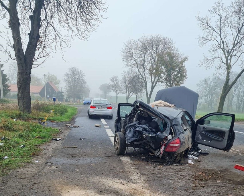 Bez stałego miejsca zamieszkania i... bez opony. Wiemy też, kto prowadził [FOTO]