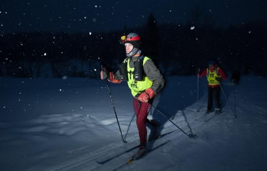 Łodzianin ewakuowany z trasy ultramaratonu Yukon Arctic Ultra