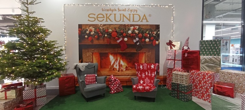 Galeria Sekunda w Jędrzejowie gotowa na święta Bożego Narodzenia. Zobaczcie zdjęcia pięknych świątecznych dekoracji