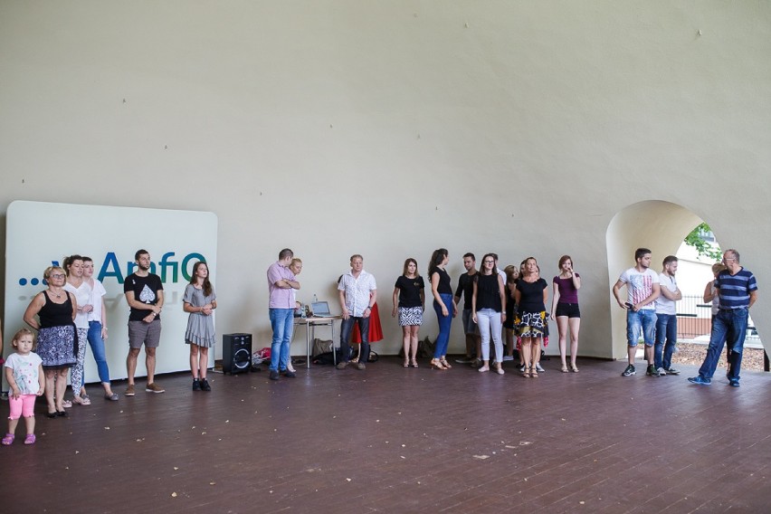 Lekcja tańca latynoskiego w Amfiq w Tarnowie [ZDJĘCIA]