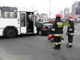 Wypadek Przy Kaszowniku w Toruniu. Dwie osoby odwiezione do szpitala.