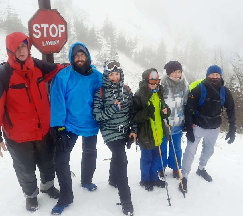 Śnieżka zdobyta! Zrobiła to grupa biegowa Cross Straceńców z Głogowa z silnym wsparciem przyjaciół