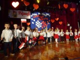 Majowe świętowanie rozpoczęte. Dzieci z przedszkola "Pajacyk" śpiewały i tańczyły dla Polski [ZDJĘCIA]