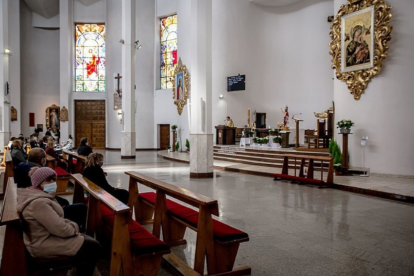 Niedziela Zmartwychwstania Pańskiego w Sanktuarium Relikwii...