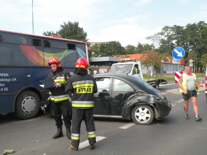Wypadek na skrzyżowaniu ul. Jagiellońskiej i Piastowskiej w...