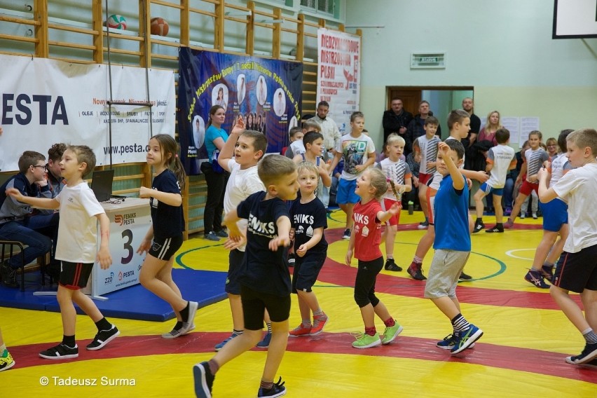 Feniks Pesta Stargard zorganizował zawody klubowe dla maluchów z grup A, B, C młodzik [zdjęcia]