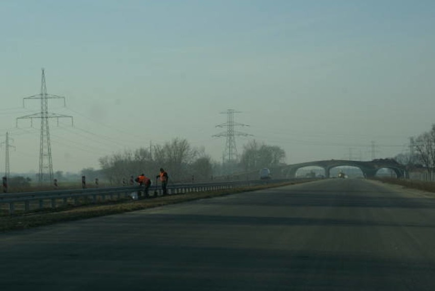 Trasa S5: Milionowe kary od GDDKiA dla włoskiej firmy budującej opóźniony odcinek Poznań - Wronczyn