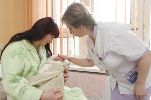 W ramach zajęć w szkole rodzenia ciężarne będą mogły zwiedzić oddział położniczo-ginekologiczny i noworodków SSW w Piotrkowie
