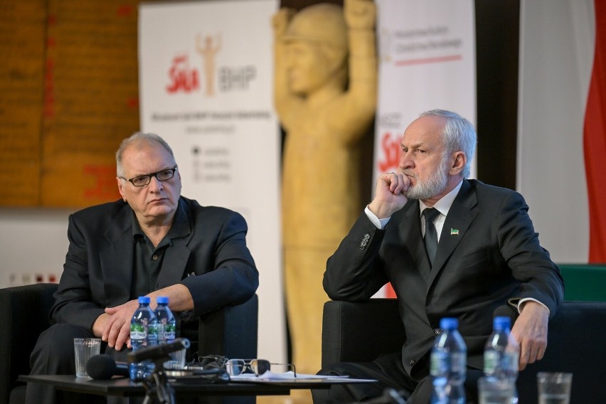 Jurij Felsztinski, rosyjski historyk, i Achmied Zakajew,...
