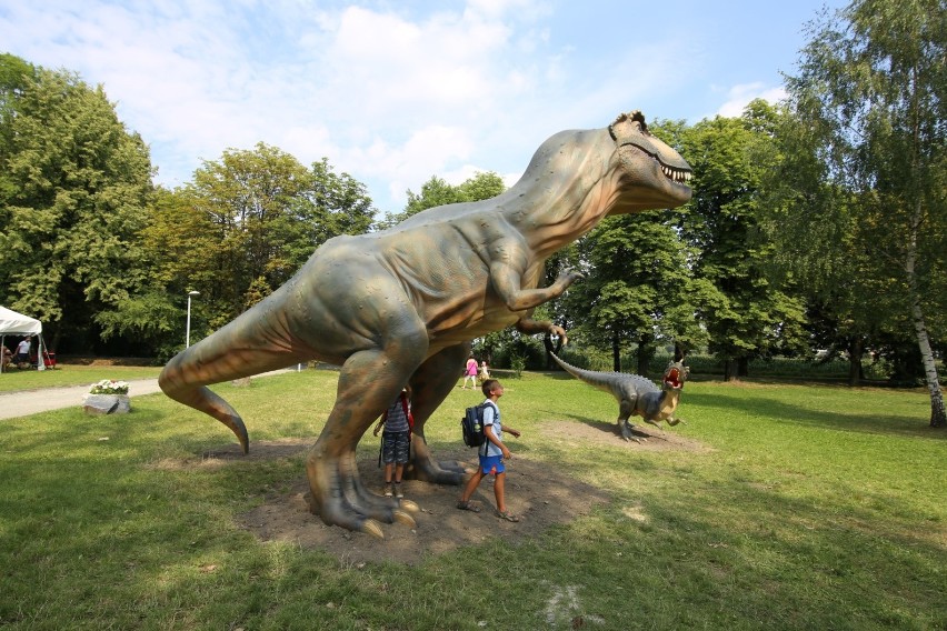 Park dinozaurów Siemianowice: Ciężkie jest życie dinozaura...