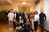 Złote gody w Piotrkowie. Trzy pary otrzymały medale "Za długoletnie pożycie małżeńskie", grudzień 2022 - ZDJĘCIA
