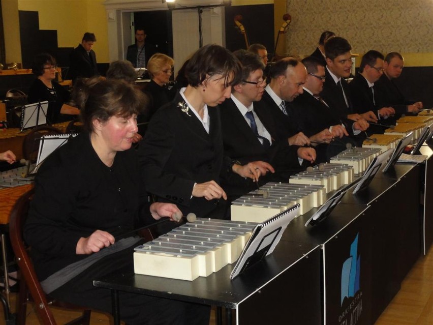 Noworoczny koncert Orkiestry Vita Activa w Chmielnie 4-01-2015